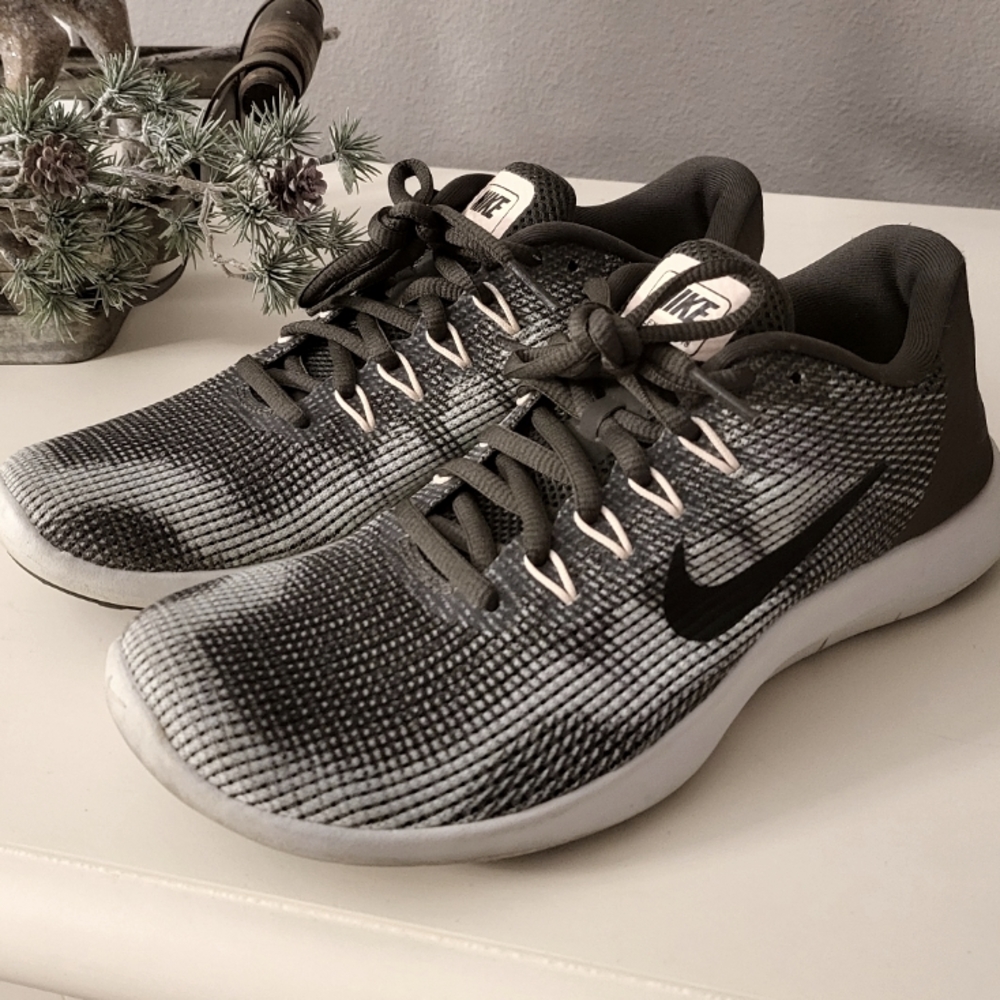 Nike Flex Running shoes